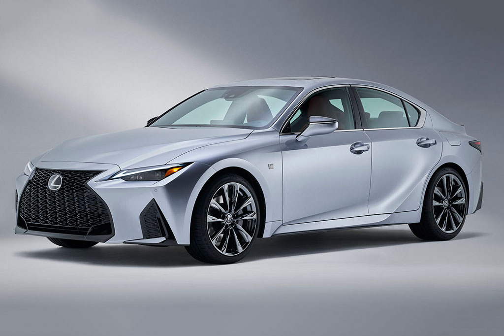 Bảng giá xe Lexus tháng 3/2022