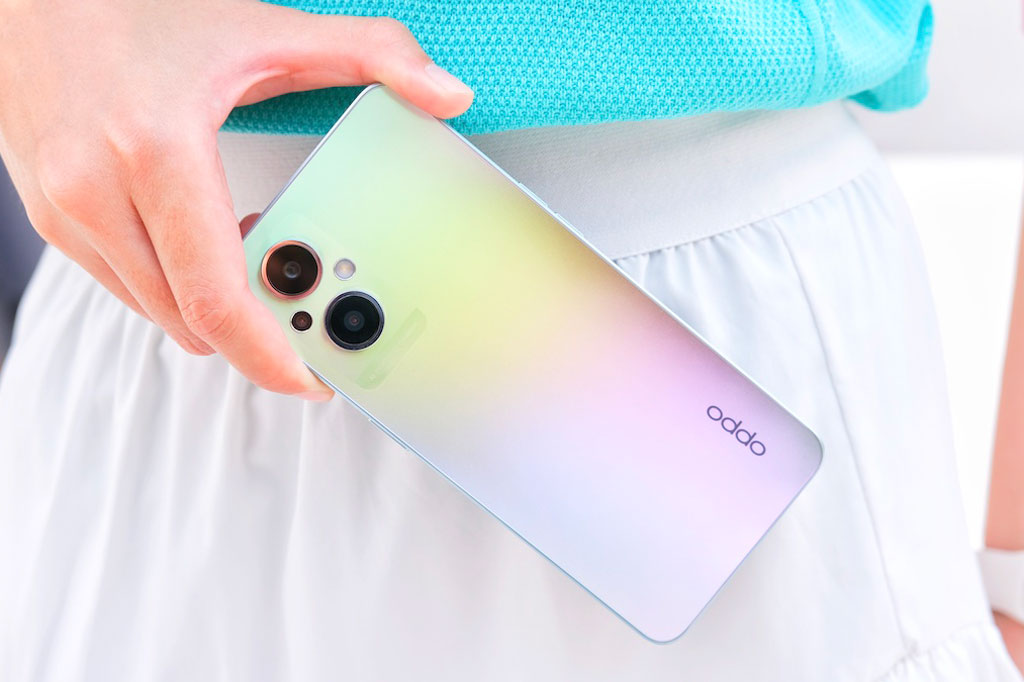 Ảnh chi tiết Oppo Reno7 Z 5G: Chống nước, RAM 8 GB, sạc 33W, giá hơn 9 triệu