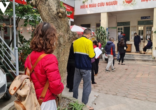 Số xã, phường ở Hà Nội chuyển màu cam tăng lên 326, ca mắc COVID-19 tăng từng ngày