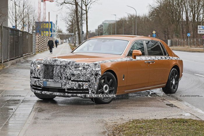 Siêu xe Rolls-Royce Phantom đời mới lộ diện