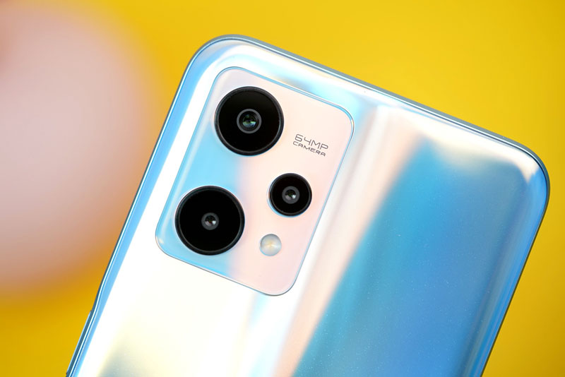 Smartphone 5G, RAM 12 GB, sạc 33W, giá hơn 7 triệu đồng