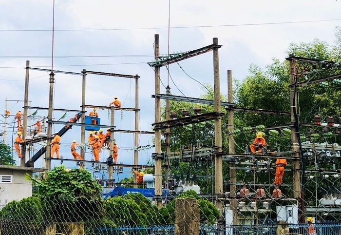 Điện lực Thừa Thiên Huế: Ưu tiên đầu tư xây dựng hỗ trợ doanh nghiệp phục hồi sản xuất