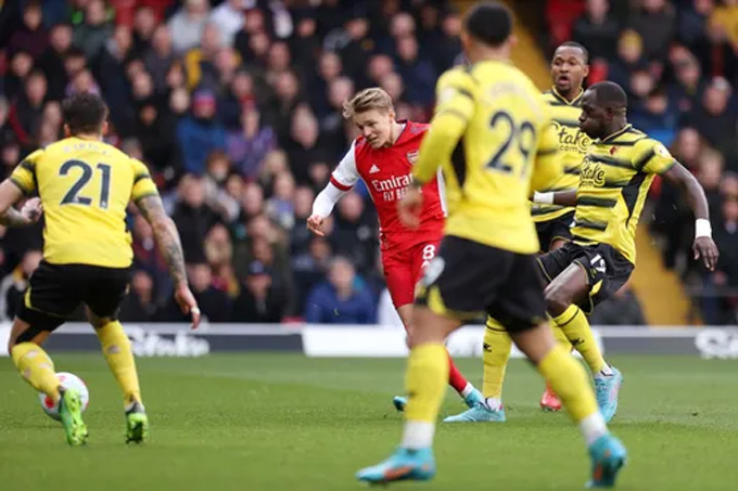 Sao trẻ đua nhau tỏa sáng, Arsenal chiếm vị trí thứ 4 của MU