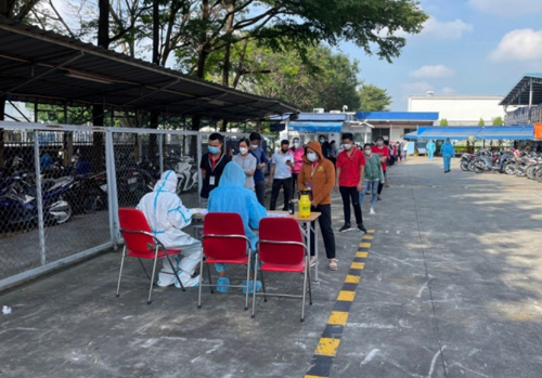 Nhiều doanh nghiệp ủng hộ việc cho F1 đi làm