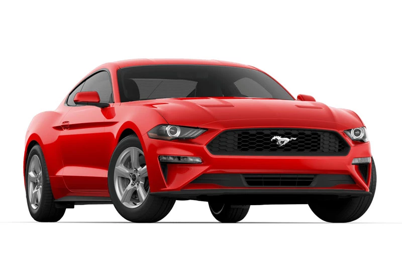 3. Ford Mustang Ecoboost Fastback (giá khởi điểm: 27.205 USD).