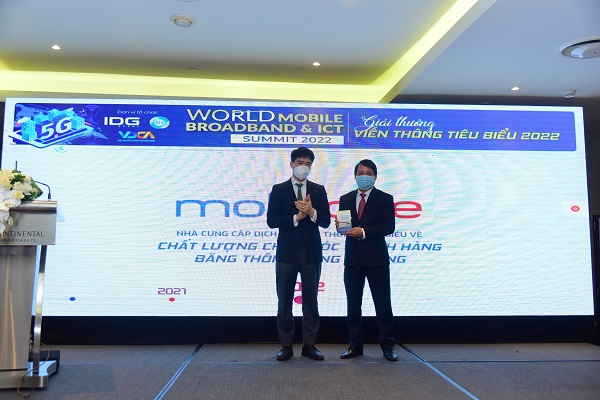 MobiFone tiếp tục được bình chọn là nhà mạng chăm sóc khách hàng tốt nhất năm 2022