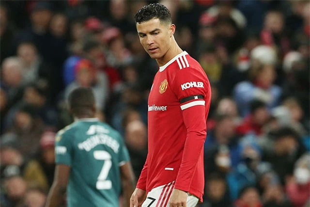 Ronaldo không còn mặn mà nên M.U muốn mua Richarlison để thay thế 