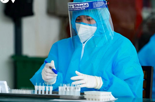 Cả nước lập kỷ lục với 164.596 ca mắc COVID-19 mới trong ngày