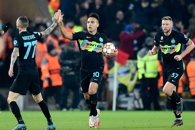 Đánh sập pháo đài Anfield nhưng Inter vẫn không có vé vào tứ kết