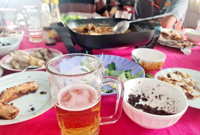 Cà Mau: Mở nhạc lớn trong tiệc nhậu, hai thanh niên bị đâm tử vong 