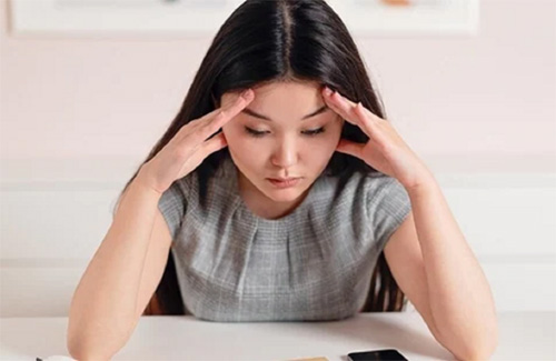 Bác sĩ lý giải nguyên nhân phụ nữ mắc nhiều triệu chứng hậu COVID-19 hơn nam giới