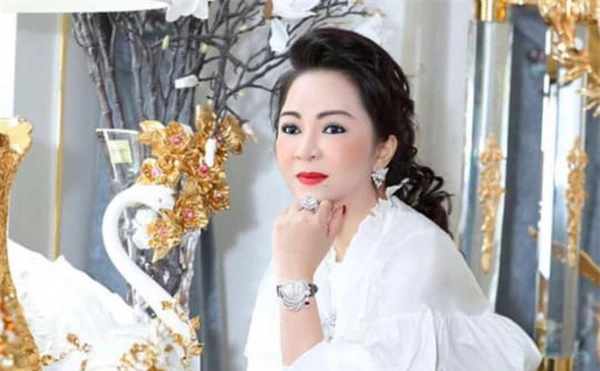 Thông tin bà Nguyễn Phương Hằng bị tạm hoãn xuất cảnh là chưa chính xác -0