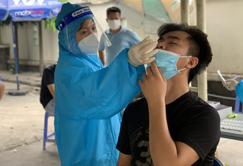 Hà Nội có thêm 31.365 ca mắc COVID-19