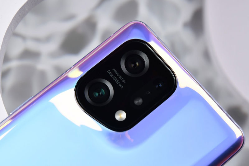 Smartphone cấu hình ‘siêu khủng’, sạc 80W, màn hình 120Hz, giá hơn hấp dẫn