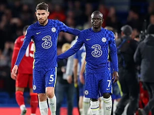 Chelsea đứng trước nguy cơ bị xâu xé từ đội một đến đội trẻ