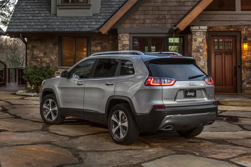 9. Jeep Cherokee.