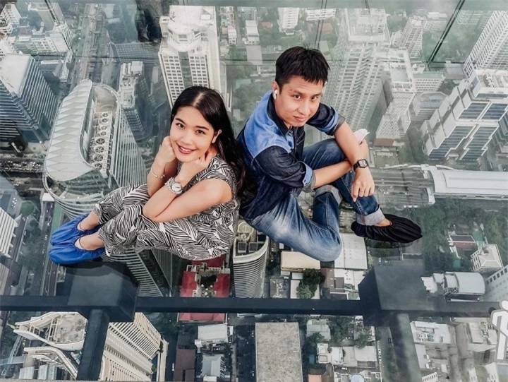 Nơi check-in xịn nhất thủ đô Thái Lan: Cầu kính nhìn xuyên thành phố từ trên cao - 8