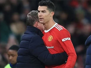 Rangnick: 'Có lẽ tuần nào Ronaldo cũng nên về Bồ Đào Nha'