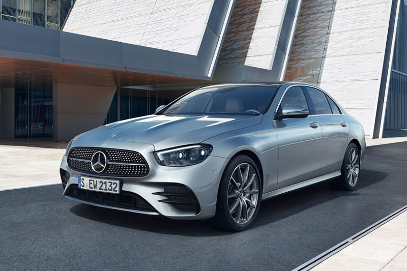 Bảng giá xe Mercedes-Benz tháng 3/2022: Ưu đãi lớn
