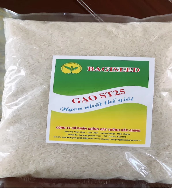 Thành phẩm đề tài trồng thử nghiệm giống lúa ST25 tại Bắc Giang.