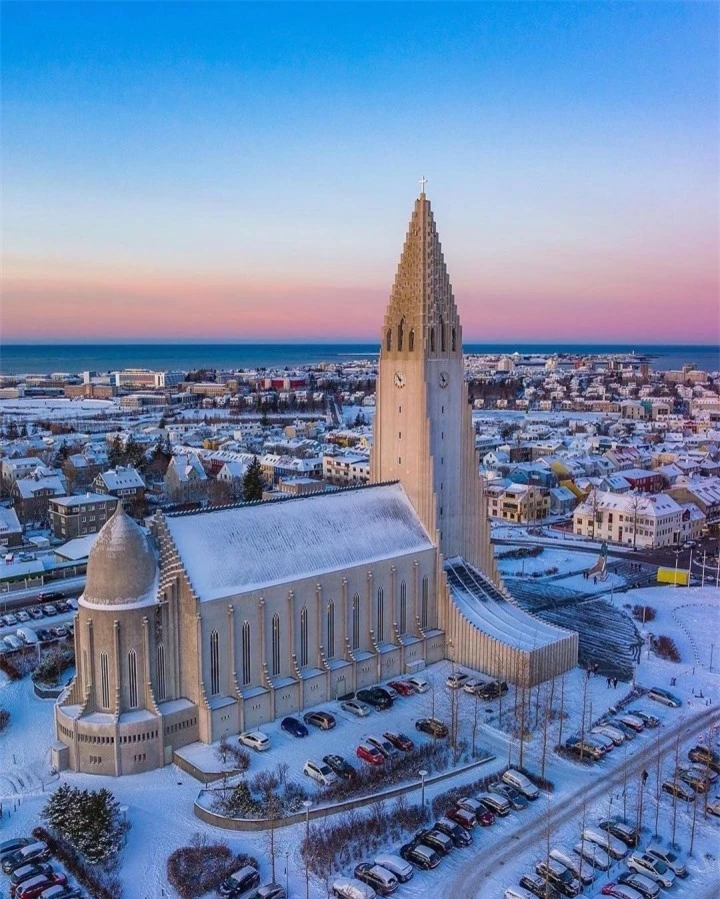 Mục sở thị nhà thờ có kiến trúc độc đáo nhất thế giới, mất 41 năm để xây dựng - 4