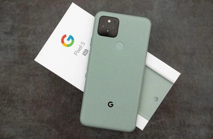 Google Pixel 5 là một chiếc điện thoại tốt với mức giá vừa lòng người tiêu dùng - nhưng điều đó cũng đúng với một số lượng lớn điện thoại khác của năm 2020.