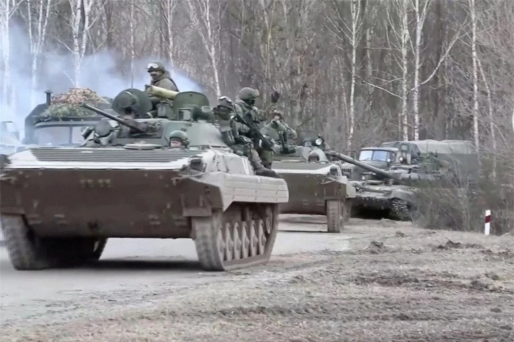 Chiến sự Ukraine khốc liệt: Tướng cấp cao tử trận liên tiếp, Nga thay đổi gấp chiến thuật - Ảnh 2.