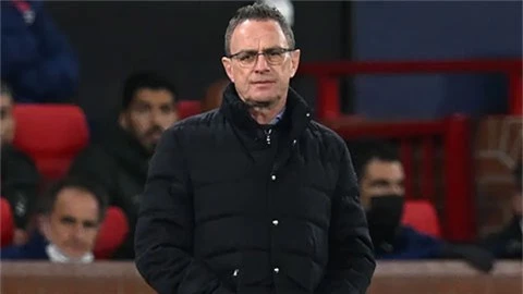 Rangnick đổ lỗi cho trọng tài khiến MU thua Atletico