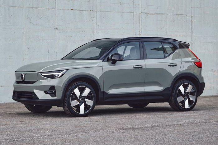 Khám phá SUV chạy điện Volvo XC40 Recharge 2023 