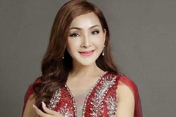 Ca sĩ chuyển giới Cát Tuyền: Ở Mỹ, tôi có hơn chục căn nhà cho thuê, đi hát lương 2.500 đô