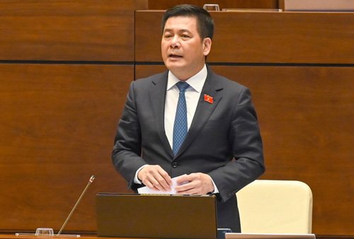 "Giảm thuế để giảm giá xăng dầu không phải vì lợi ích bộ ngành nào"