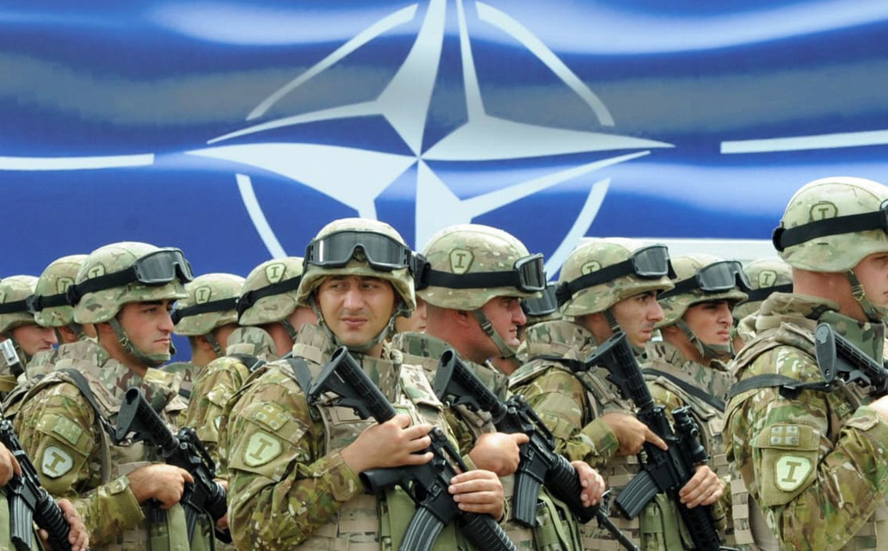 Gặp ông Zelensky, Ba Lan kêu gọi cử ngay một lực lượng đặc biệt của NATO đến Ukraine