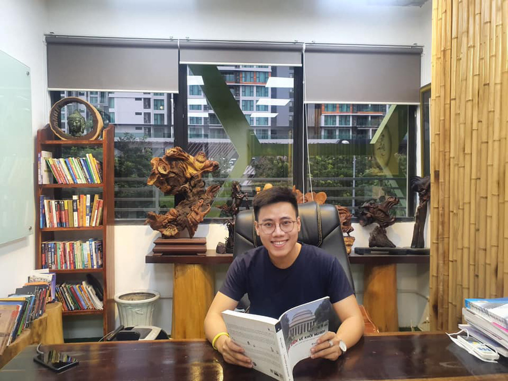 Từ 15 triệu đi vay, nam sinh nỗ lực vượt nghèo ngoạn mục, có 1 tỷ đồng đầu tiên ở tuổi 22