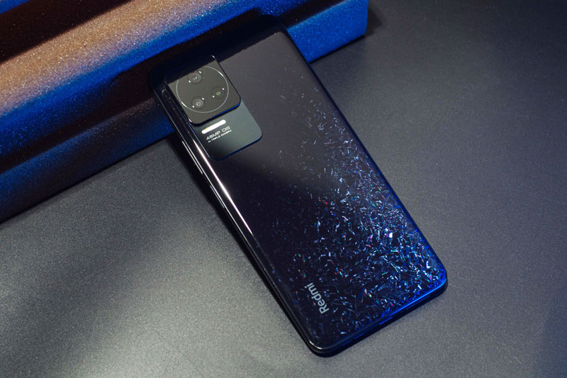 Smartphone chống nước, chip Dimensity 8100, RAM 12 GB, sạc 67W, giá 8,64 triệu 