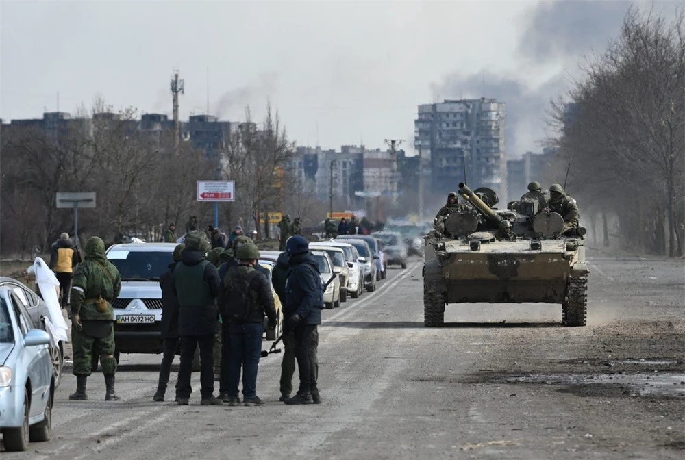 Toàn cảnh diễn biến mới nhất chiến dịch quân sự của Nga ở Ukraine trưa 18/3 - Ảnh 2.