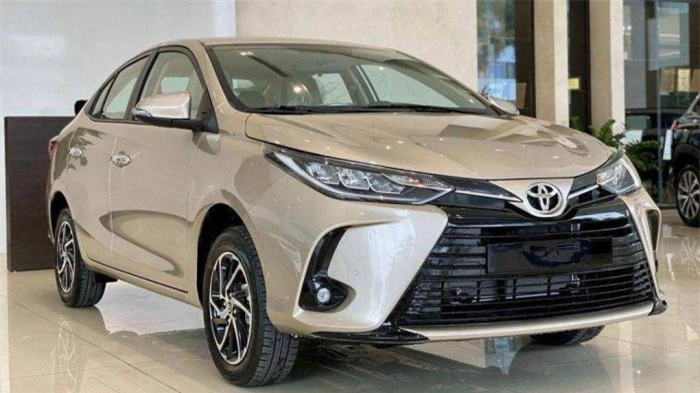 toyota vios trở lại ngôi vương doanh số phân khúc