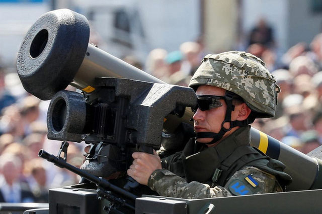 Hé lộ vũ khí có thể khiến Nga đổi chiến thuật ở Ukraine: "Sát thủ diệt tăng" Javelin