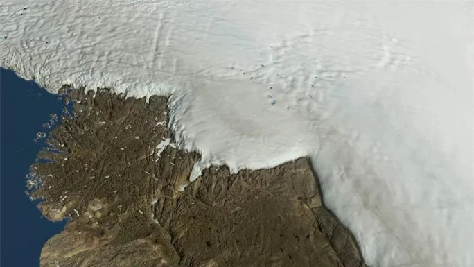 Băng Greenland chôn giấu kẻ tấn công ngoài hành tinh 58 triệu tuổi? - Ảnh 1.