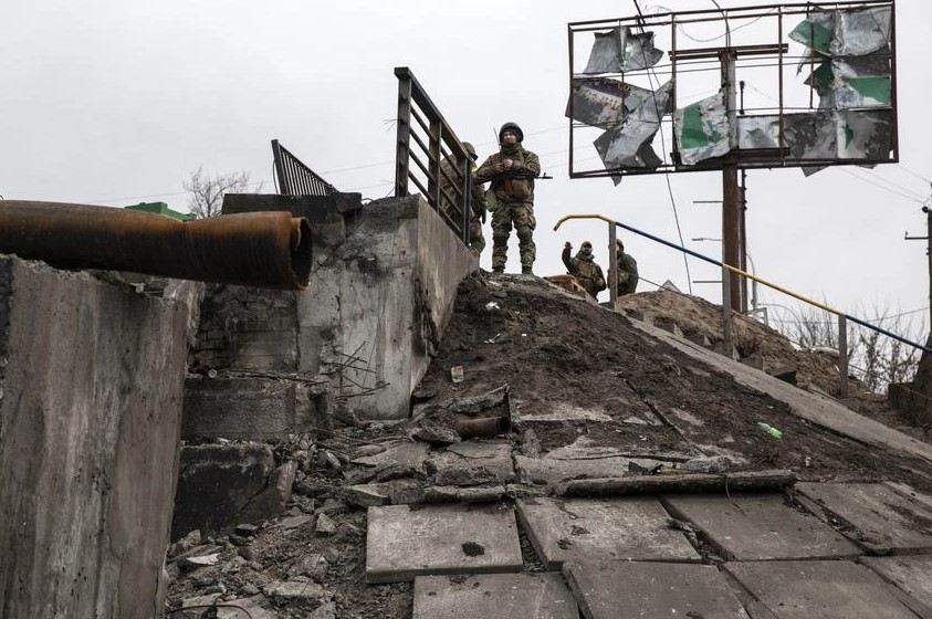 Ukraine đã làm cách nào để cản đà tiến của quân đội Nga vào thủ đô Kiev?