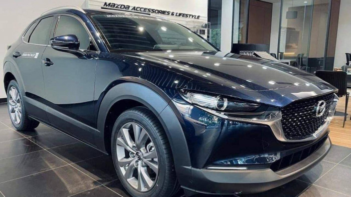Giá xe Mazda CX-30 tháng 3/2022: Lăn bánh từ 918 triệu đồng