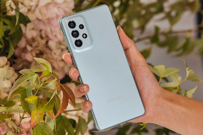 Trên tay Samsung Galaxy A73 5G vừa trình làng