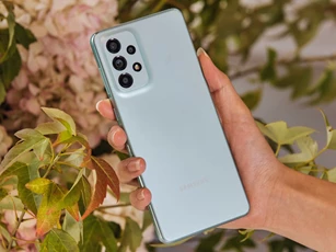Trên tay Samsung Galaxy A73 5G vừa trình làng