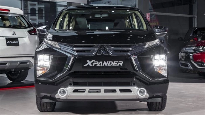 giá xăng lập đỉnh, mitsubishi xpander bán chạy nhất phân khúc