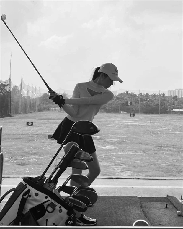  Về chuyện ra sân golf săn đại gia, hội gái đẹp mê golf nói gì? - Ảnh 21.