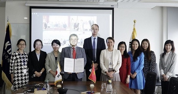 KOICA hỗ trợ bảo vệ người dân miền Trung trước các nguy cơ tai nạn do bom mìn