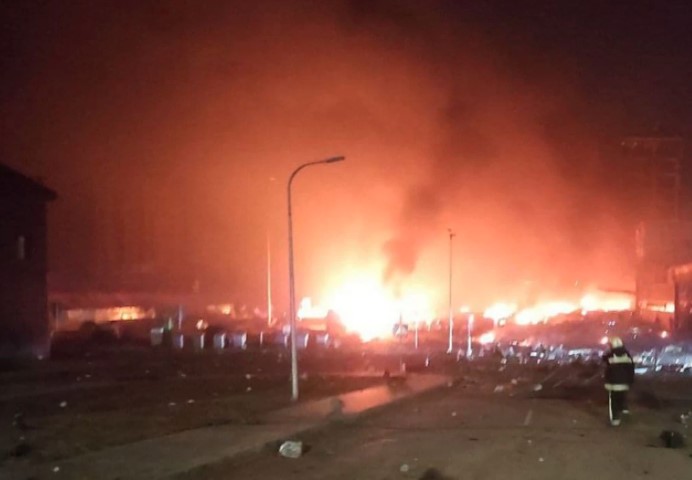 NÓNG: Nga nã tên lửa vào Kiev, thủ đô Ukraine rực lửa - Nổ lớn rung chuyển thành phố