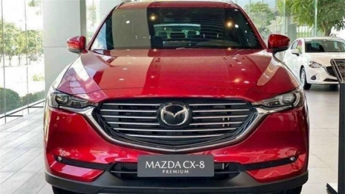 giảm doanh số, hyundai santafe vẫn đứng đầu phân khúc