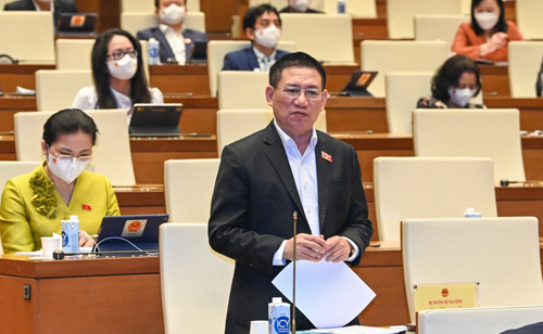 Thường vụ Quốc hội xem xét giảm thuế bảo vệ môi trường để hạ giá xăng dầu