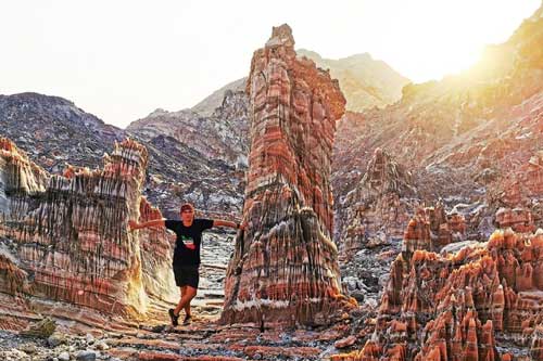 Vẻ đẹp quý hiếm ở nơi ‘mặn nhất’ Iran được hình thành cách đây 600 triệu năm