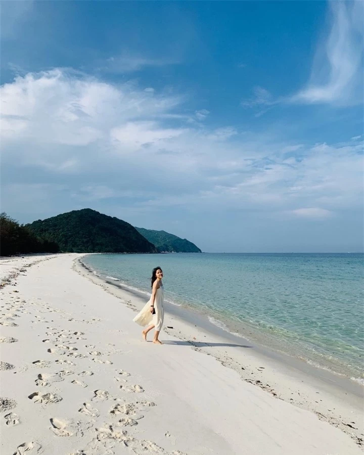 Đảo ngọc hoang sơ với bãi biển cực sạch ở Quảng Ninh, đến một lần là 'ghiền' - 8